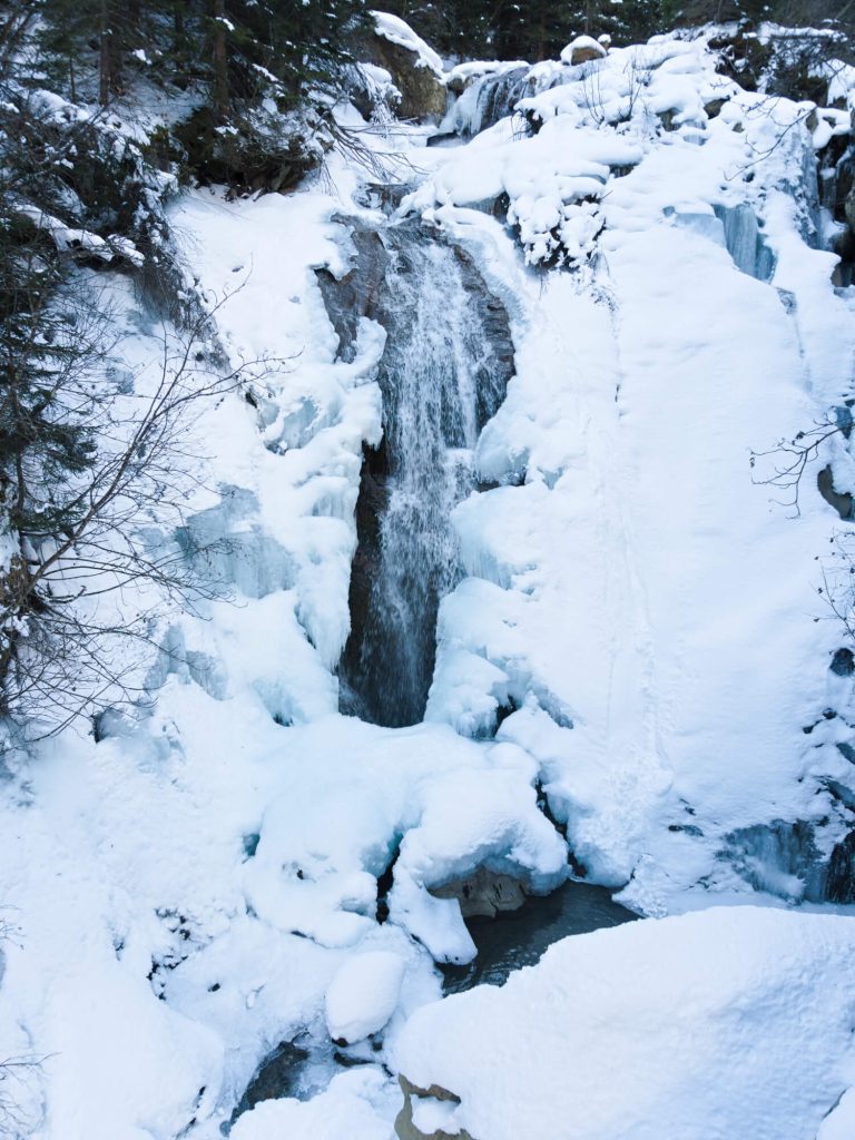 WildeWasserWeg Langetalerwasserfall Stubaital winter